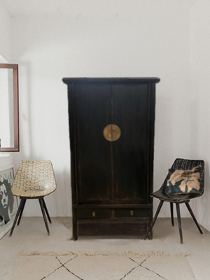 Black-antique-wardrobe-reclaimed-wood