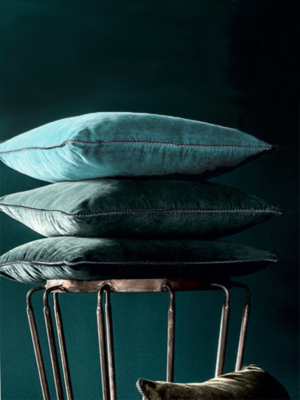 velvet-cushion-green