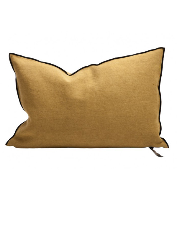 cushion-black line-ochre