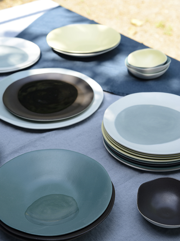 Ceramic stoneware plates Reflet de Maguelone-Rosemary