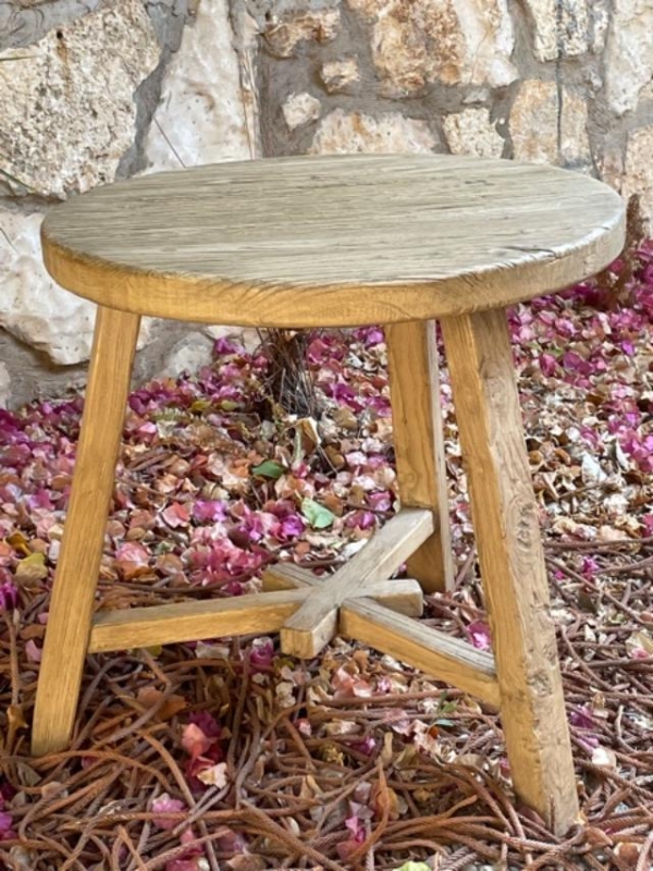 elm-wood-round-side-table